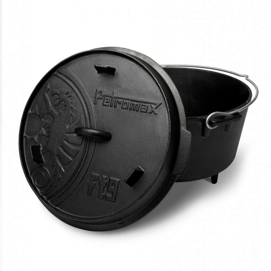 Camp & Garden * | Petromax Ft9 9-Quart Cast Iron Dutch Oven Wholesale