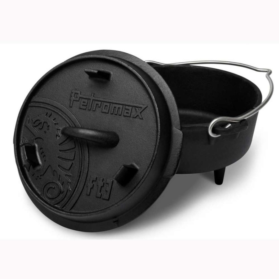 Camp & Garden * | Petromax Ft3 3-Quart Cast Iron Dutch Oven Online